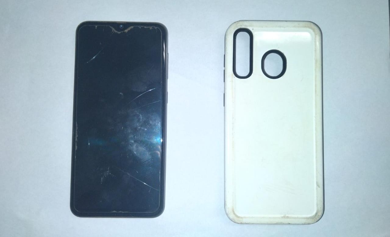 SAMSUNG  A30