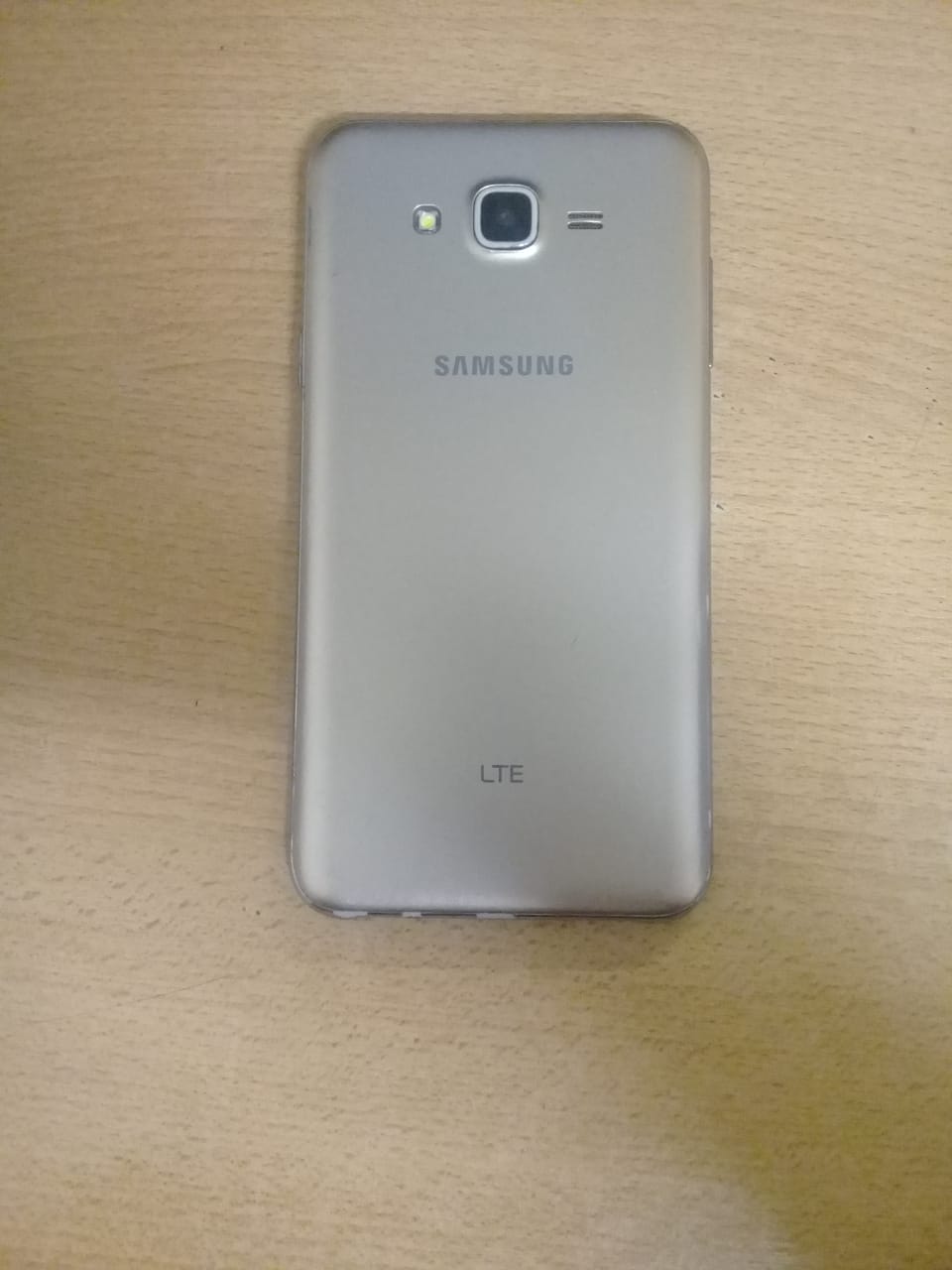SAMSUNG J7 - DORADO