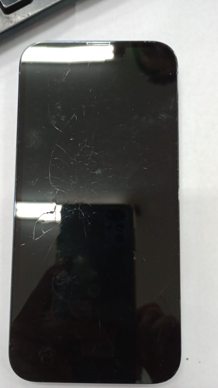 TELEFONO CELULAR MARCA IPHONE