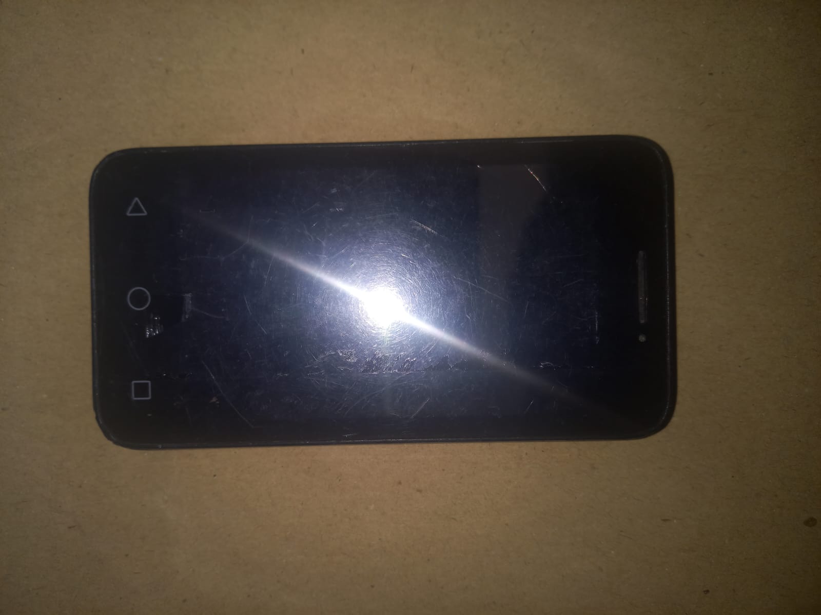 ALCATEL MODELO PIXY