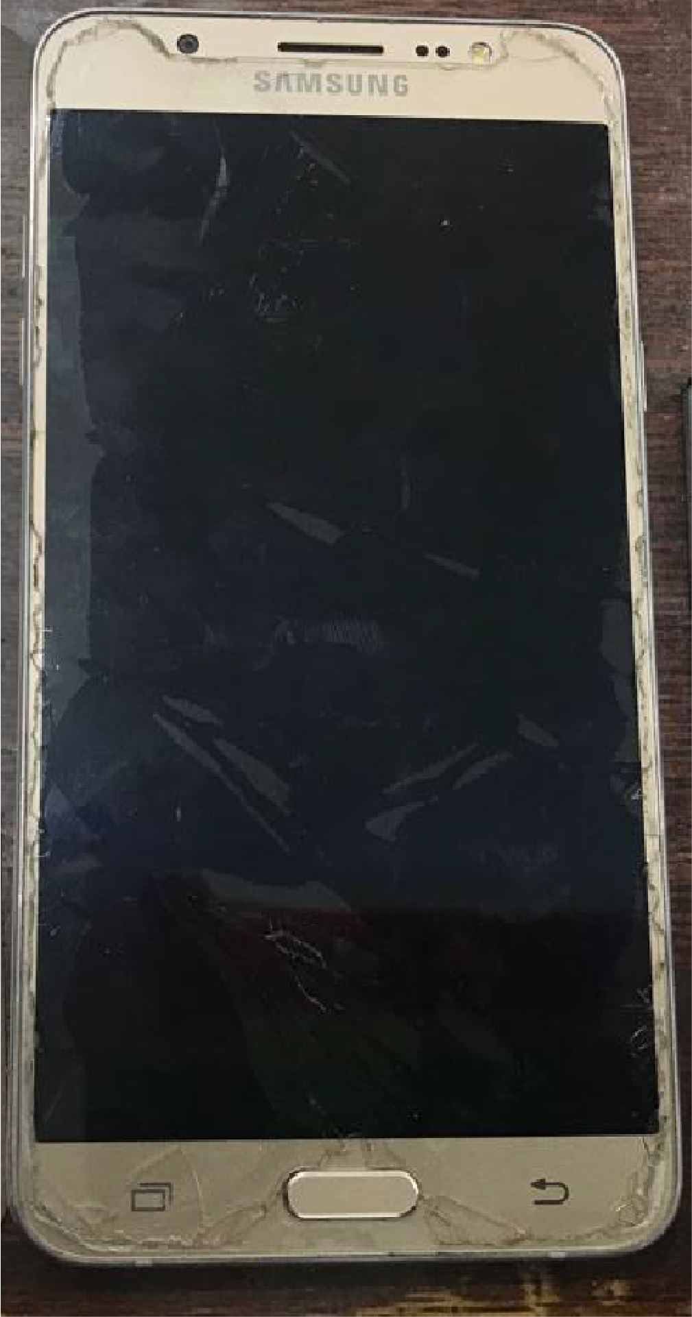 SAMSUNG GALAXY J7
