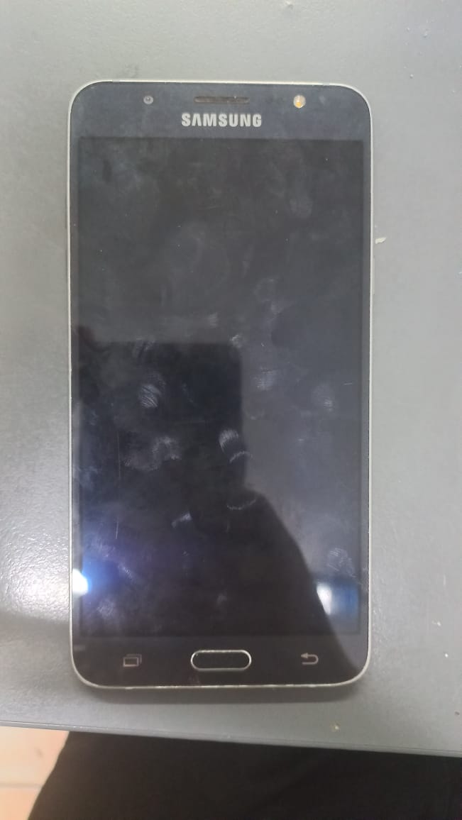 TELEFONO CELULAR