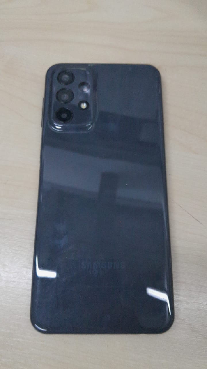 SAMSUNG A33