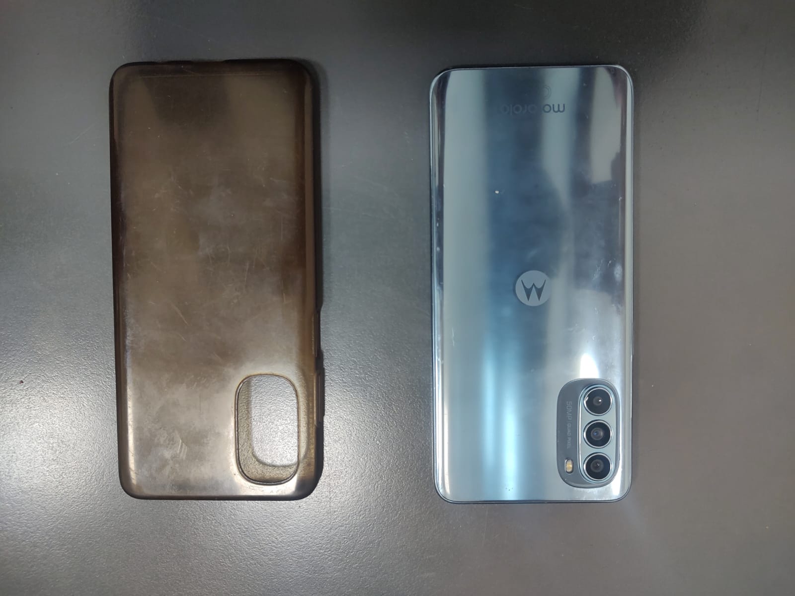 MOTOROLA G52