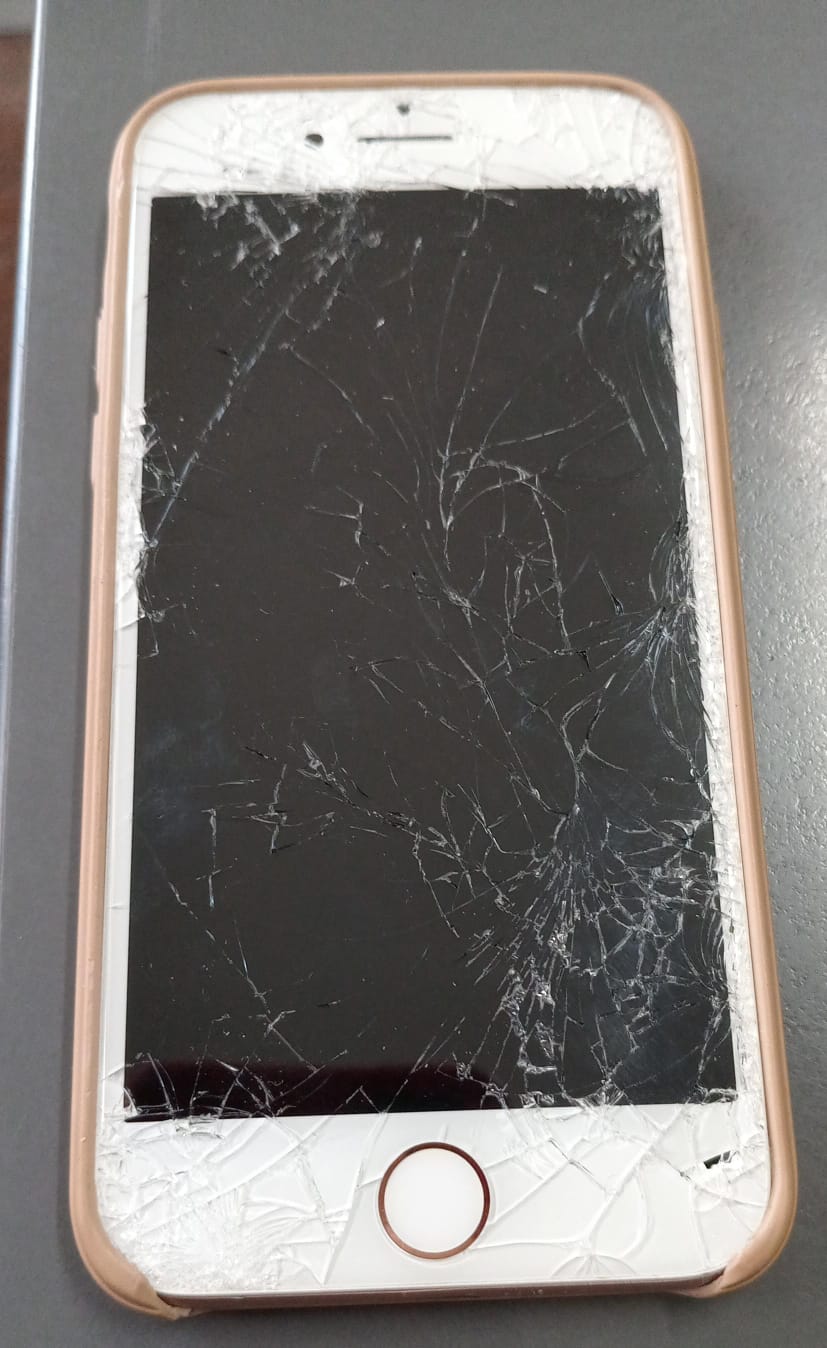 TELEFONO CELULAR