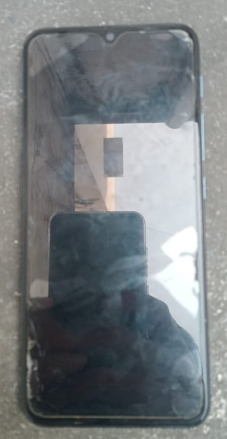 UN TELEFONO CELULAR