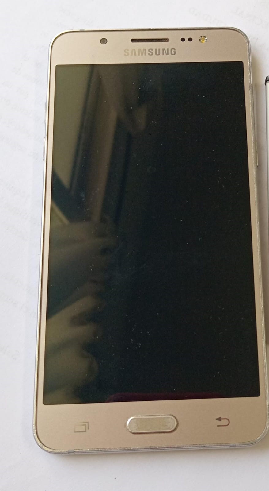 TELEFONO CELULAR