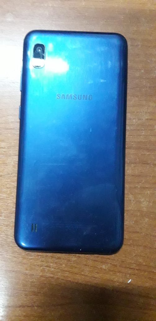 SAMSUNG A10