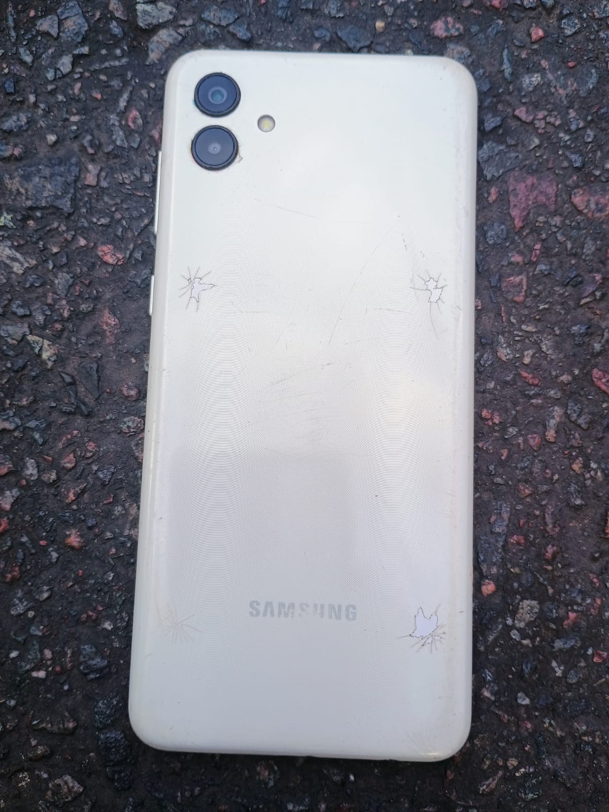 SAMSUNG A05