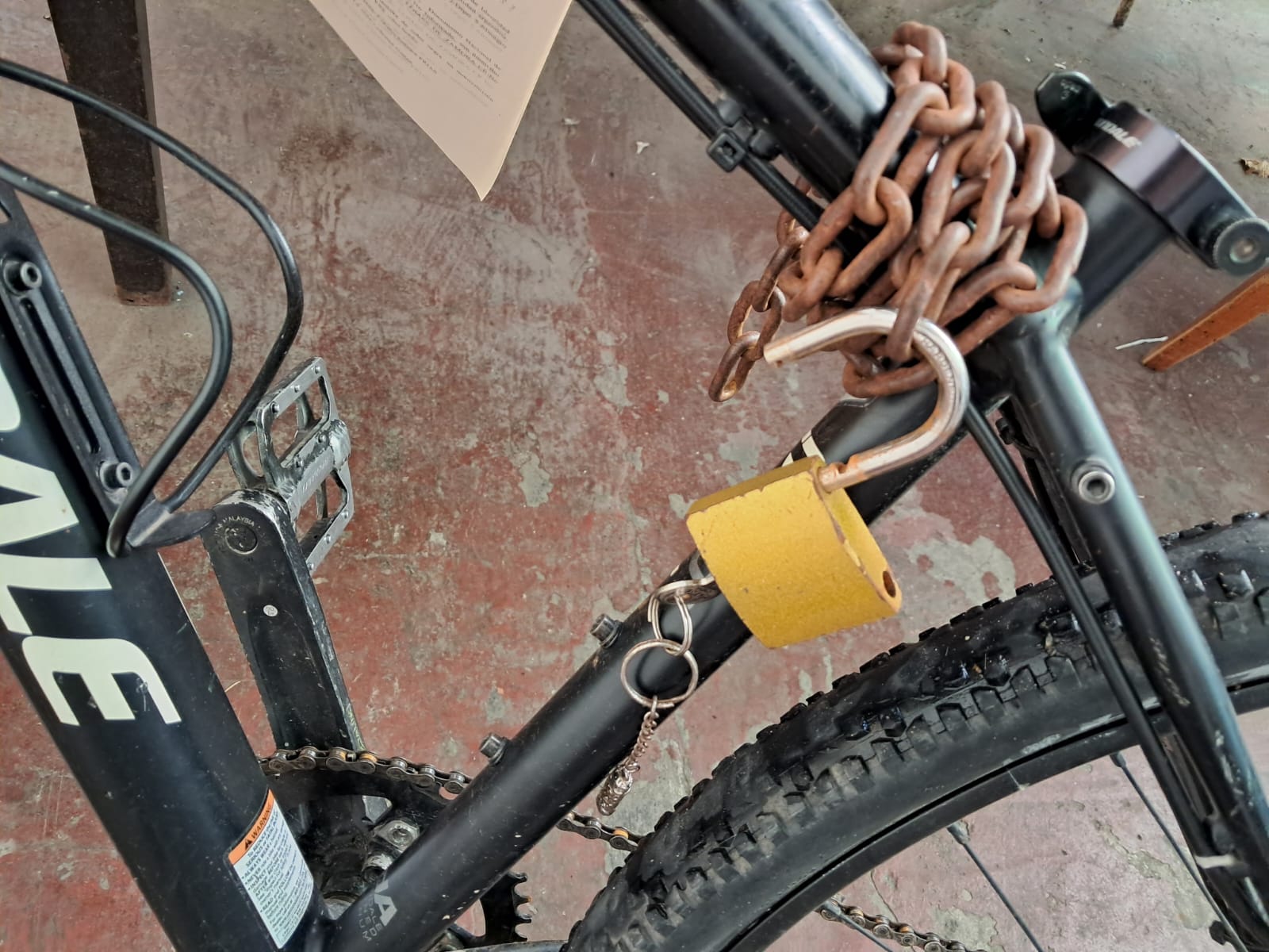 BICICLETA MOUNTAIN BIKE CANNONDALE