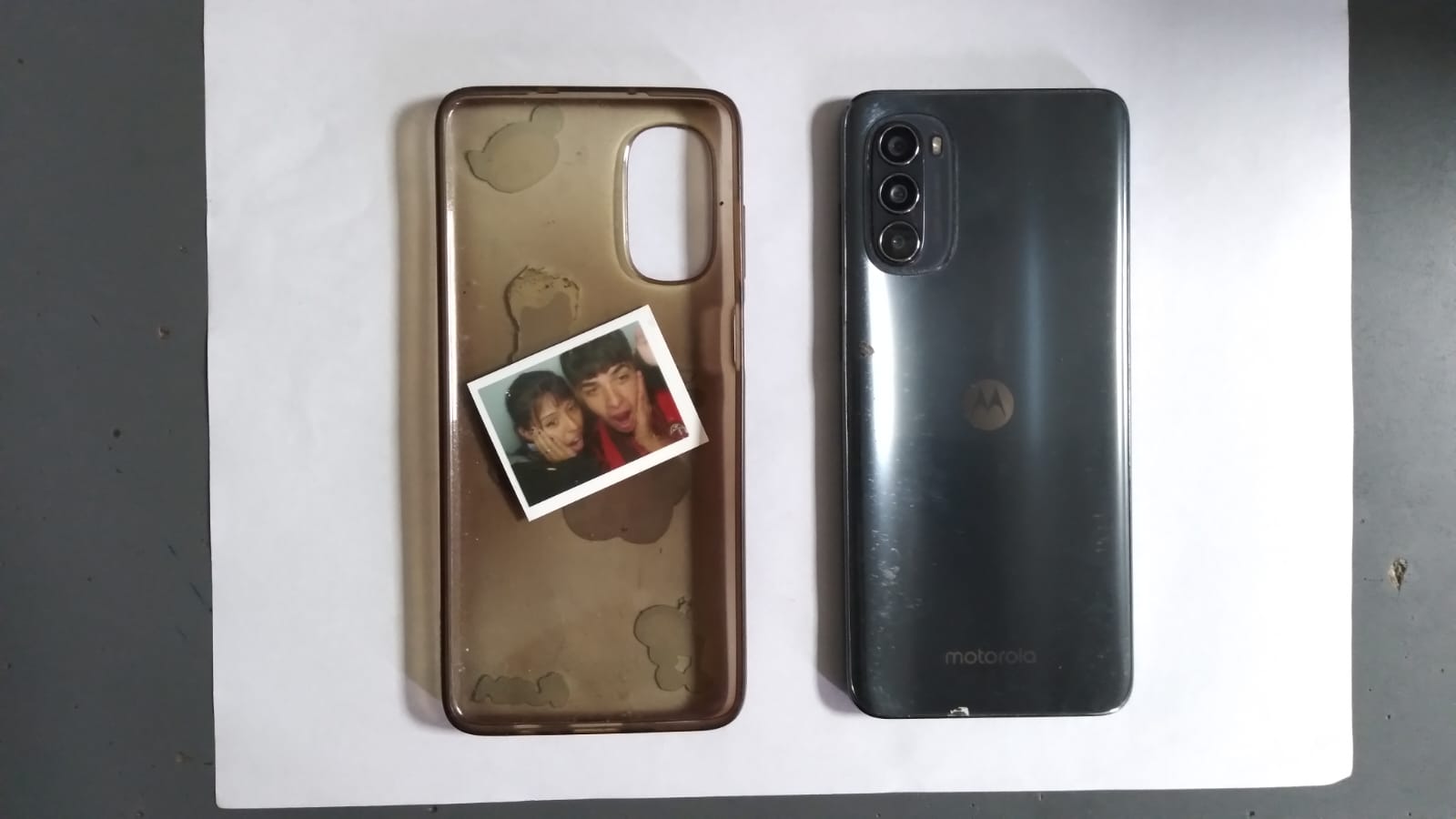 MOTOROLA G52