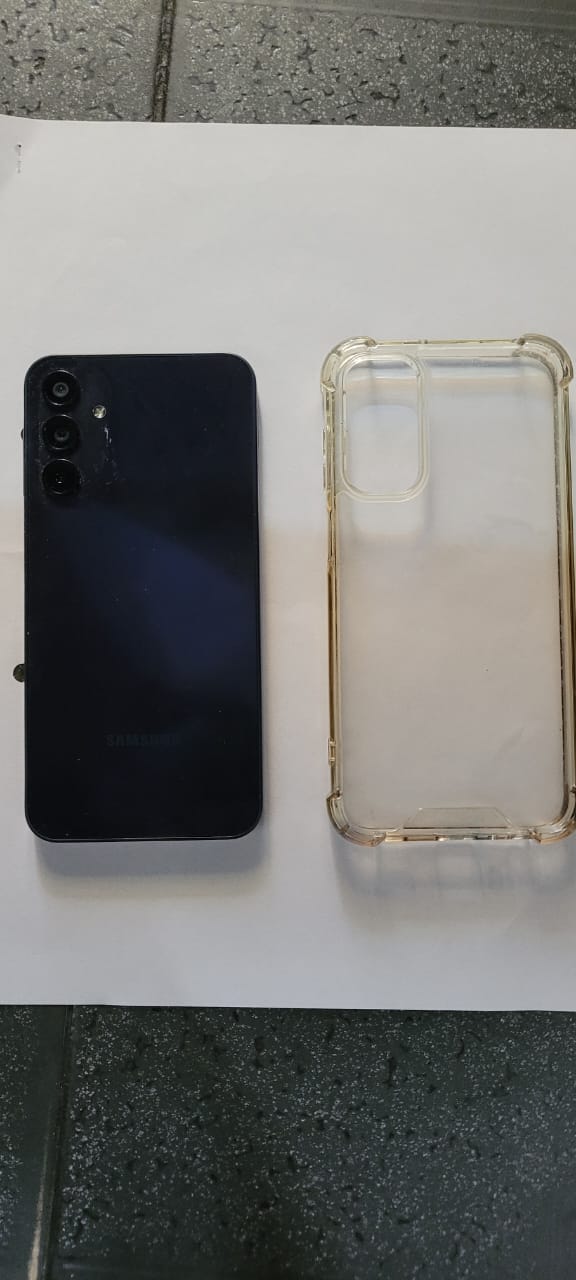 SAMSUNG A30