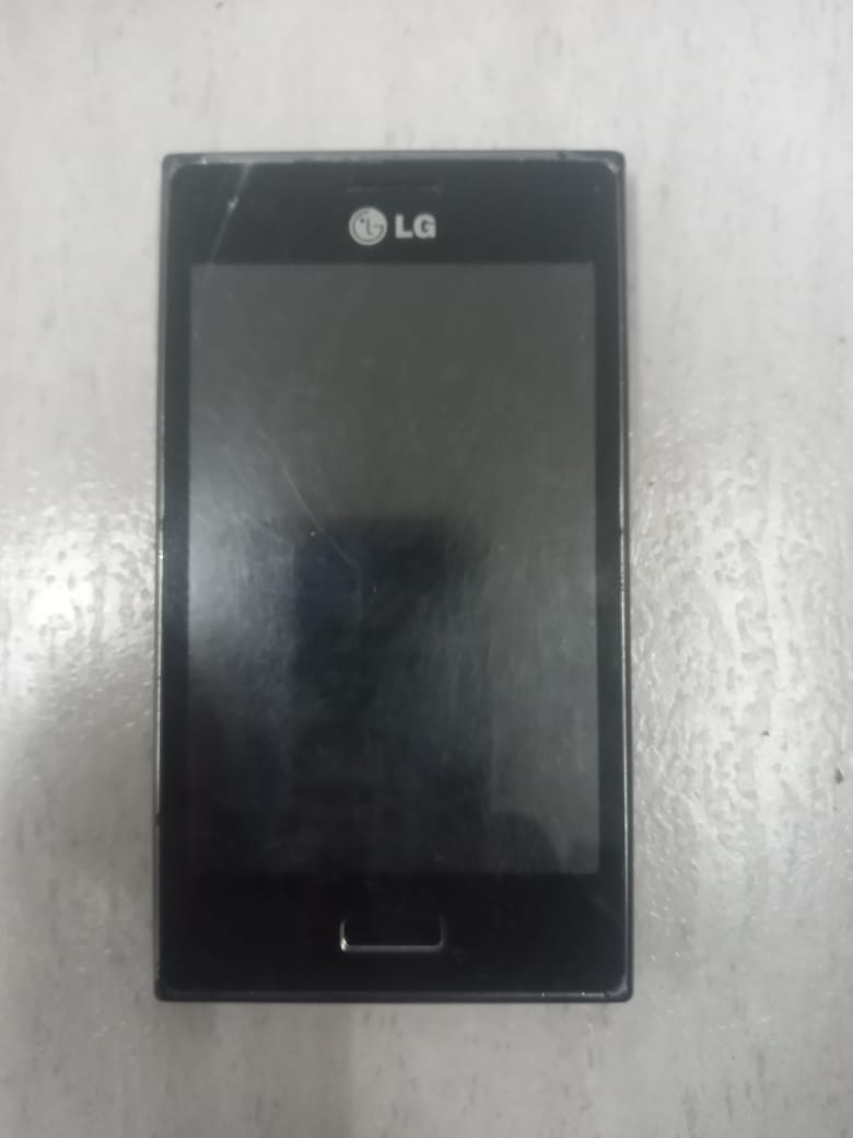 LG E612
