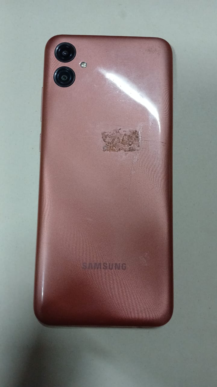 SAMSUNG A04