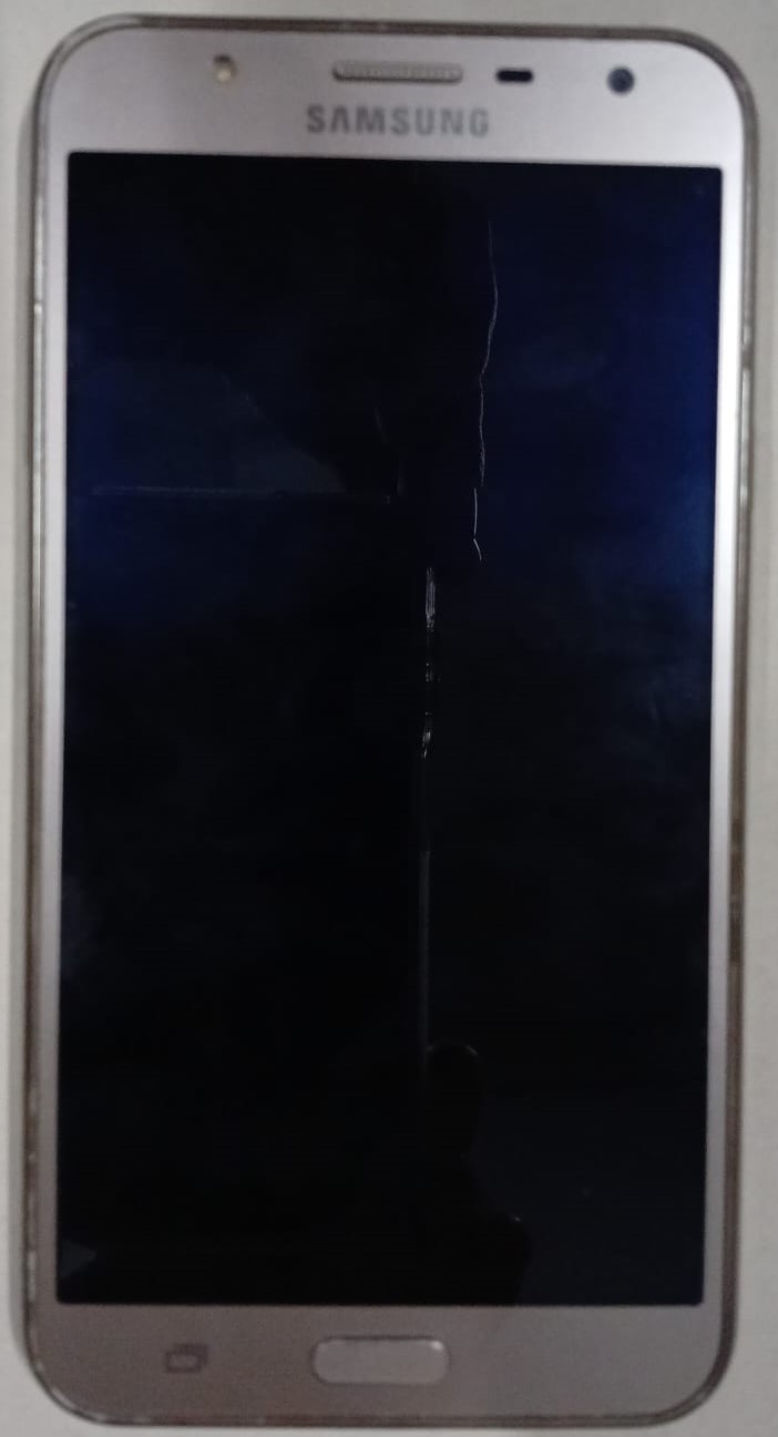 SAMSUNG J7