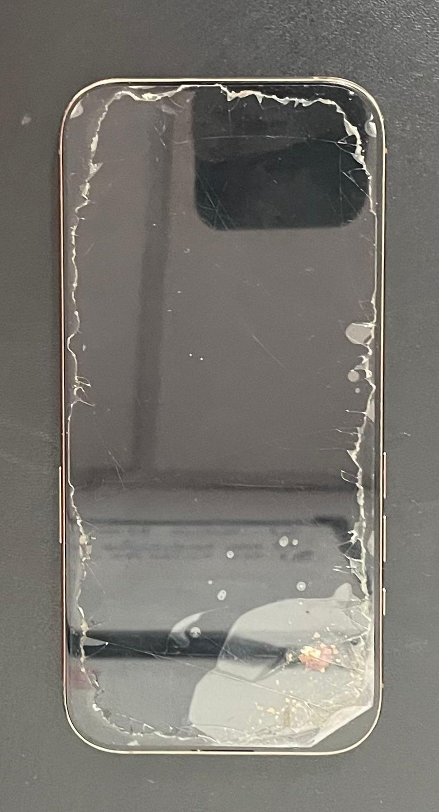 CELULAR  IPHONE 16 PRO